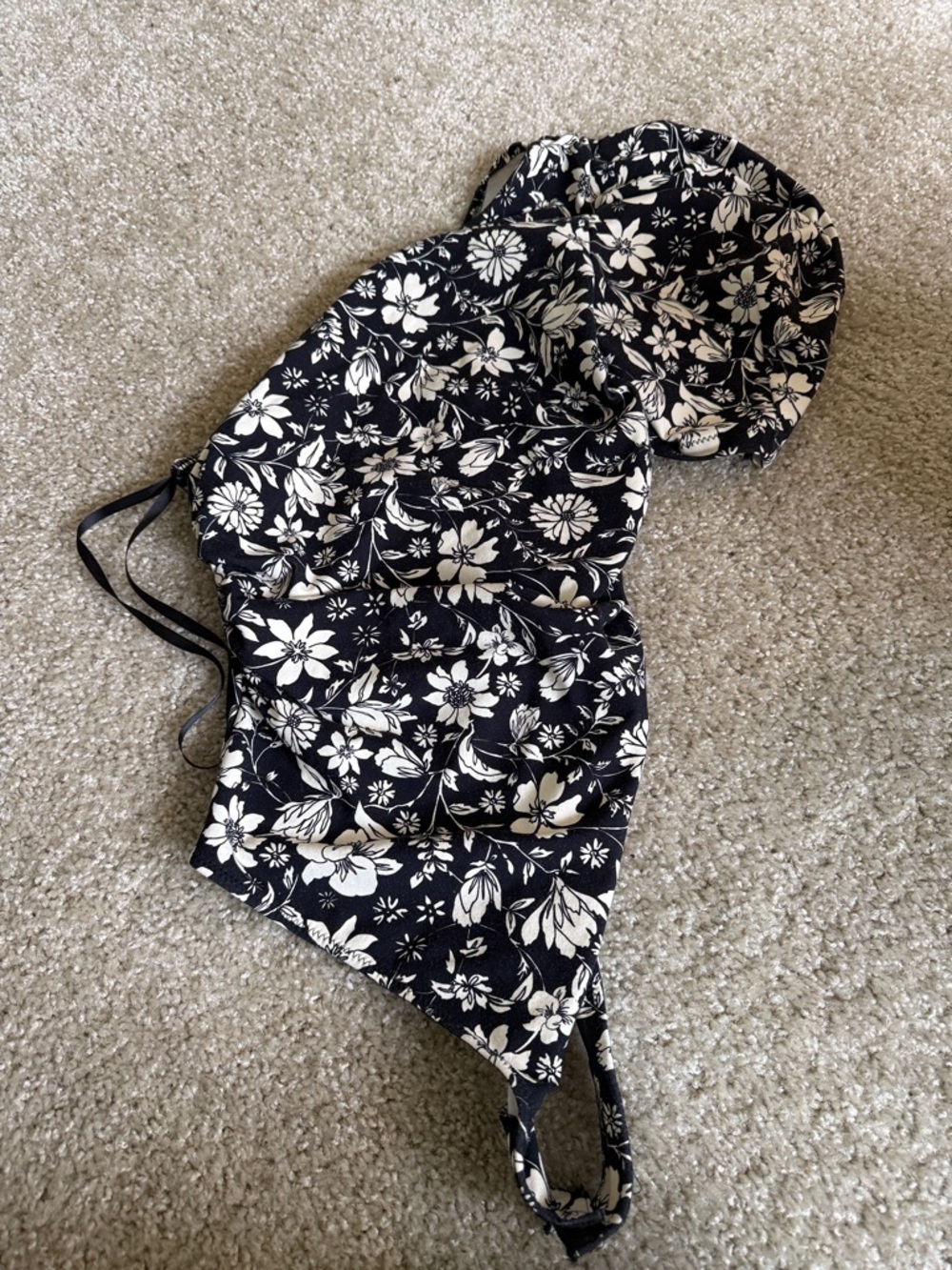 Free People Black & White Floral One Shoulder Top Size S